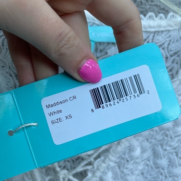 MELISSA ODABASH Maddison crochet-knit coverup in White New with Tags! - Picture 8 of 10